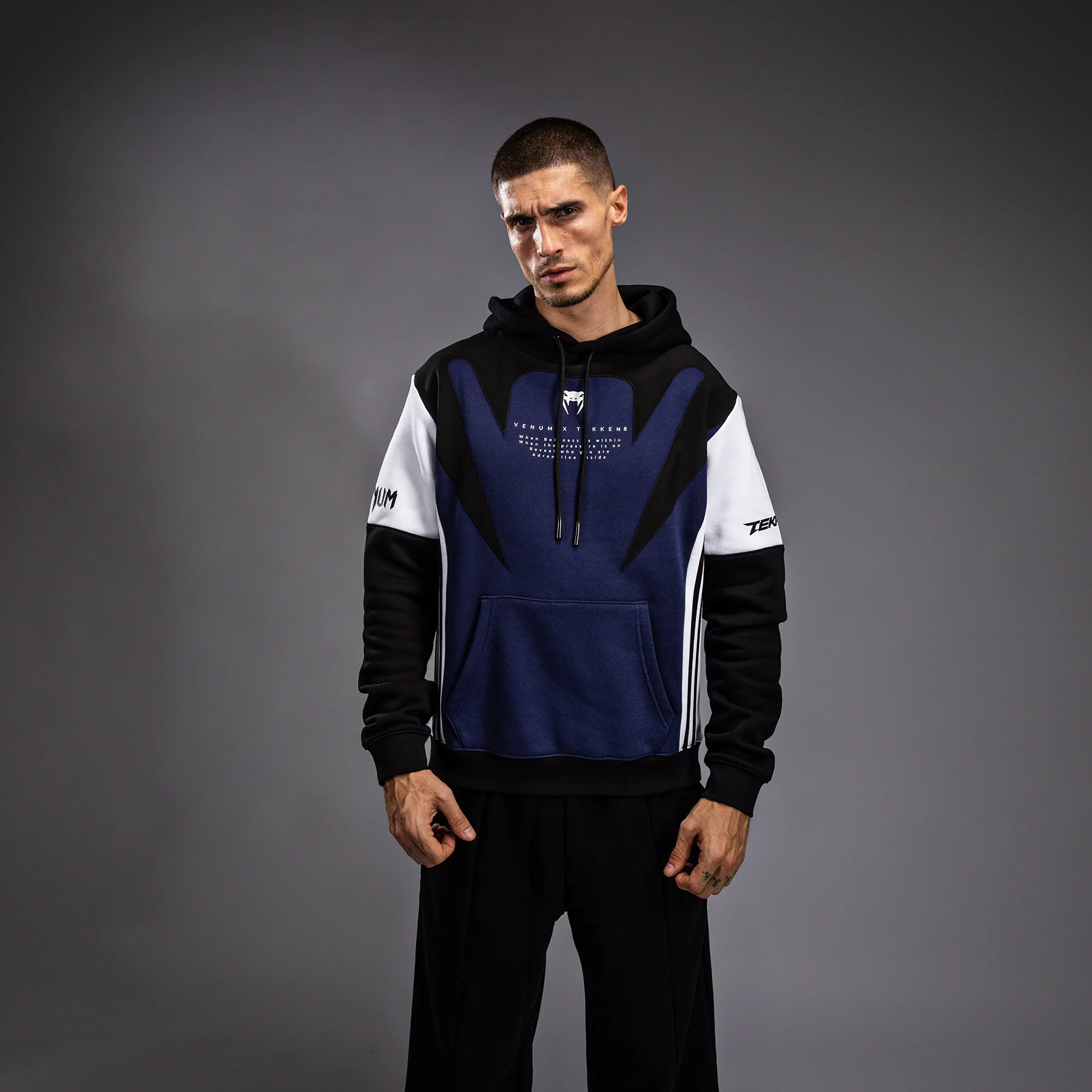 Venum x TEKKEN 8 - Jin Kazama Hoodie - Blau/Schwarz/Weiß - Image 6