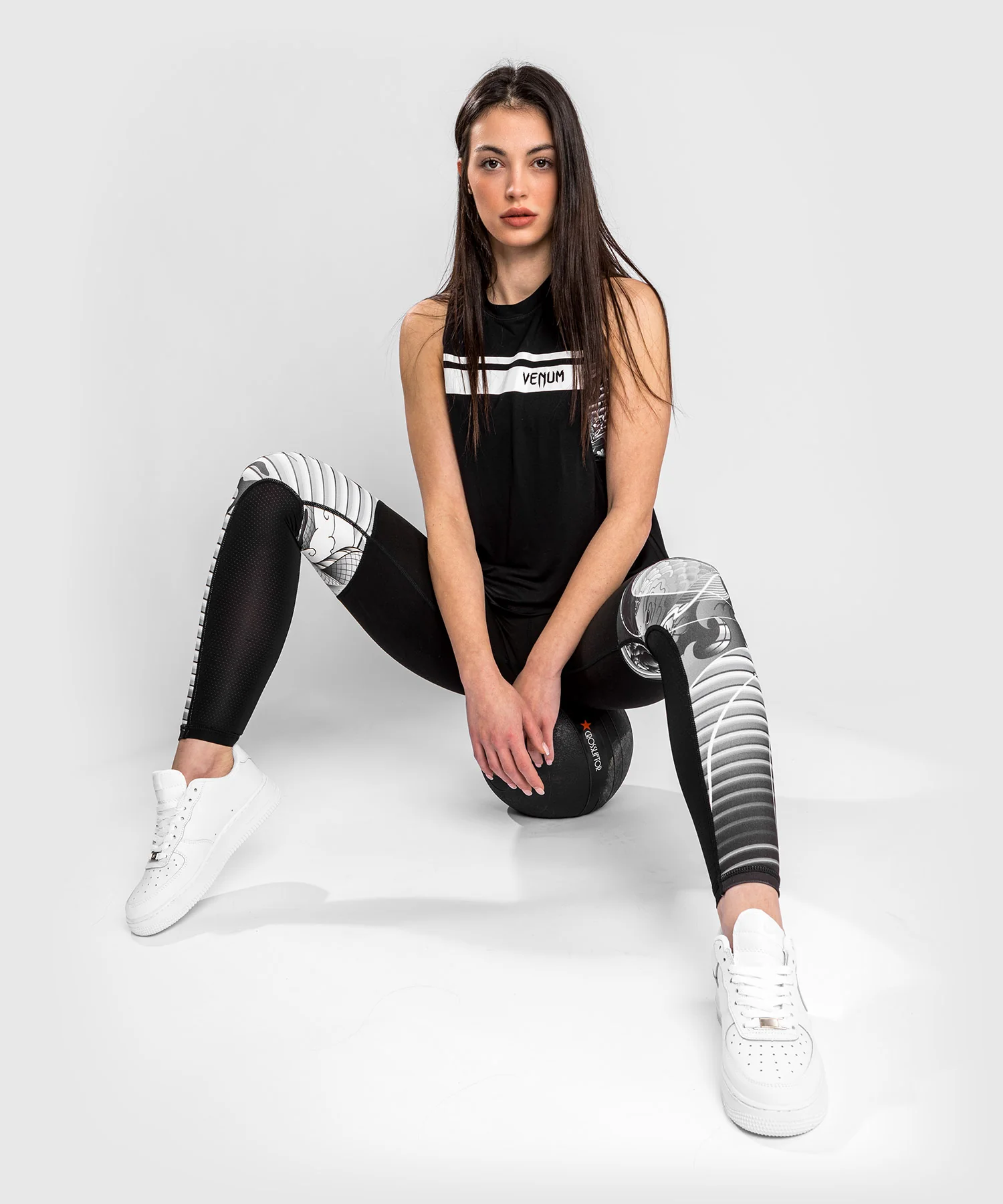 Venum YKZ21 Tank Top - Für Frauen - Schwarz/Weiß - Image 8
